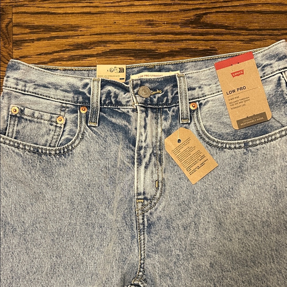 NWT Levi's Low Pro Denim Jeans
